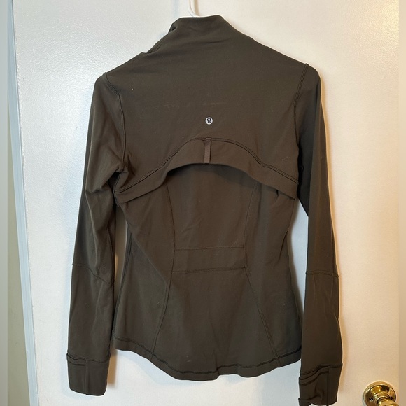 BRAND NEW condition Lululemon Define Jacket - Picture 2 of 4